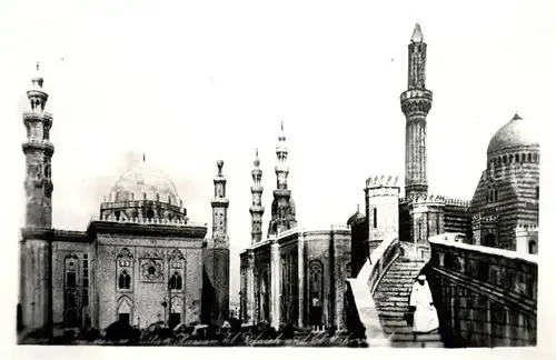 AK / Ansichtskarte 73804004 Cairo_Egypt Mosque Sultan Hassan Cairo Egypt