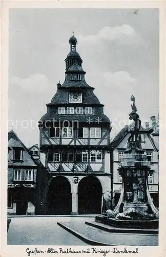 AK / Ansichtskarte  Giessen__Lahn Altes Rathaus mit Krieger Denkmal 