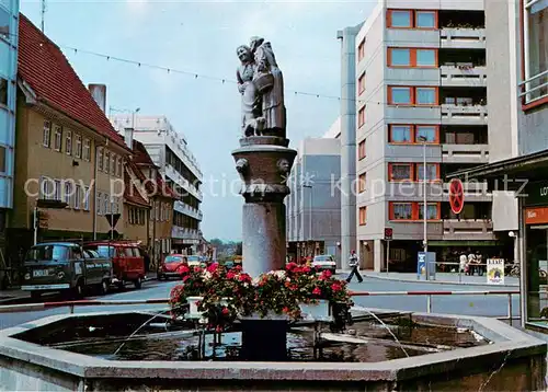 AK / Ansichtskarte  Sindelfingen Marktbrunnen mit Schwaetzweibern Sindelfingen