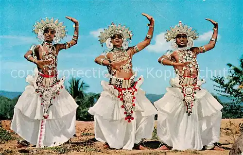 AK / Ansichtskarte  Ceylon__Sri_Lanka Kandsan Dancers 