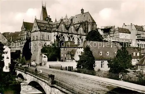 AK / Ansichtskarte 73804890 Marburg_Lahn Lahnbruecke mit Universitaet und Terrassen Marburg_Lahn