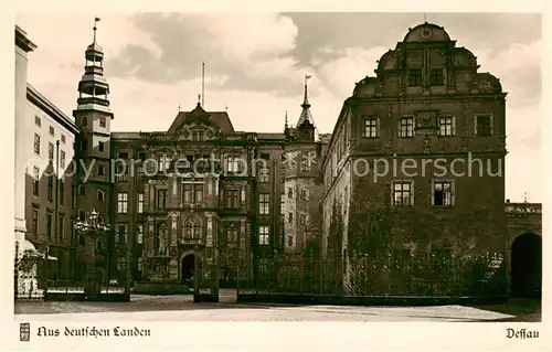 AK / Ansichtskarte  Dessau-Rosslau Schloss Dessau-Rosslau