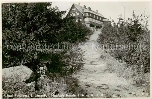 AK / Ansichtskarte  Bad_Flinsberg_Swieradow_Zdroj_PL Isergebirge mit Heufuderbaude 