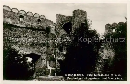 AK / Ansichtskarte  Riesengebirge_Boehmischer_Teil Burg Kynast Burghof mit Hungerturm und Staupsaeule 