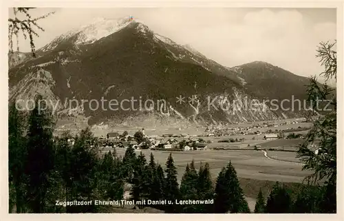 AK / Ansichtskarte  Ehrwald_Tirol_AT Zugspitzdorf mit Daniel und Lerchenwald 