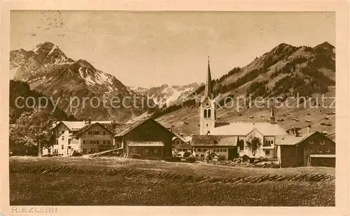 AK / Ansichtskarte 73806165 Riezlern_Kleinwalsertal_Vorarlberg mit Kirche Widderstein und Heuberg Riezlern_Kleinwalsertal