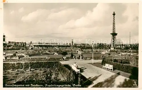 AK / Ansichtskarte  Berlin Ausstellungsgelaende Terrassengarten mit Funkturm Berlin