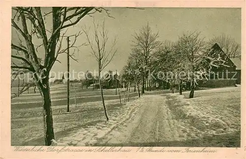 AK / Ansichtskarte  Schellerhau Winterpartie der Dorfstrasse mit Ferienheim Schmiedeberg Freital Schellerhau