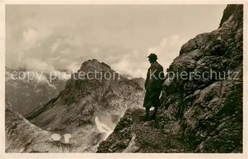 AK / Ansichtskarte  Hohes_Licht_2652m_Oberstdorf Am Hohen Licht mit Rrotgundspitze 