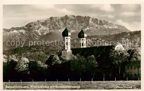 AK / Ansichtskarte 73807035 Benediktbeuern Klosterkirche mit Benediktenwand Benediktbeuern