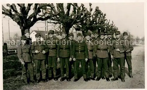 AK / Ansichtskarte  Militaria_Schweiz Soldaten foto Militaria Schweiz