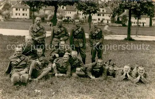 AK / Ansichtskarte  Militaria_Schweiz Soldaten foto Militaria Schweiz