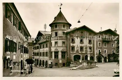 AK / Ansichtskarte 73808053 Berchtesgaden Hirschenhaus und Alter Marktplatz Berchtesgaden