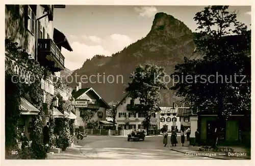 AK / Ansichtskarte  Oberammergau Dorfplatz Oberammergau