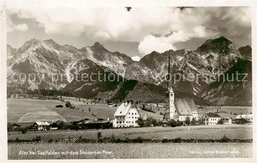 AK / Ansichtskarte 73808326 Saalfelden_Steinernes_Meer_AT Alm mit Kirche und dem Steinernen Meer 