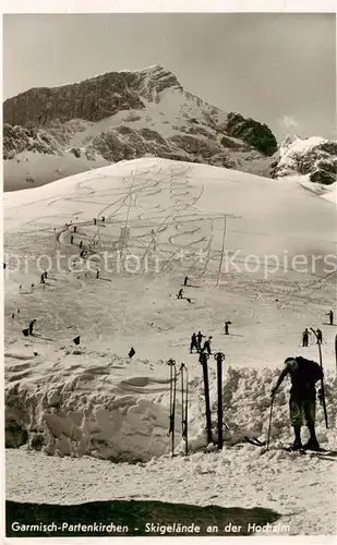 AK / Ansichtskarte  Garmisch-Partenkirchen Skigelaende an der Hochalm Garmisch-Partenkirchen