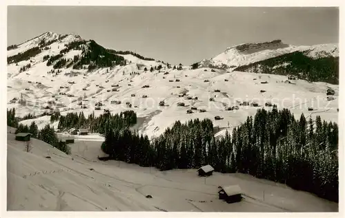 AK / Ansichtskarte  Hirschegg_Kleinwalsertal_Vorarlberg mit Heuberg und Hoch Ifer Hirschegg_Kleinwalsertal