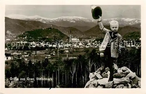 AK / Ansichtskarte 73808410 Graz__Steiermark_AT Panorama Alpen Junge in Trachten 