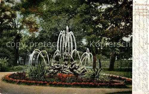 AK / Ansichtskarte  Wuerzburg Juliusspital Partie im Park mit Brunnen Wuerzburg