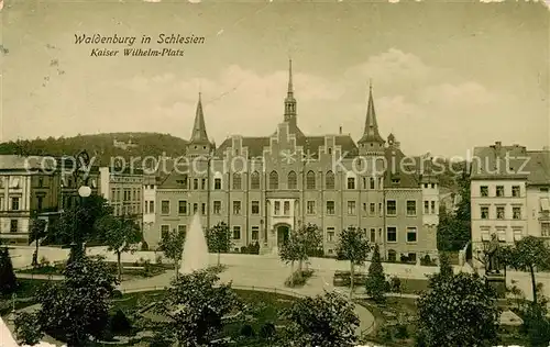 AK / Ansichtskarte 73808800 Waldenburg__Schlesien_Walbrzych_PL Kaiser Wilhelm Platz 