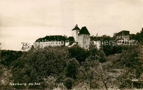 AK / Ansichtskarte  Neuburg_Inn Schloss Neuburg Inn