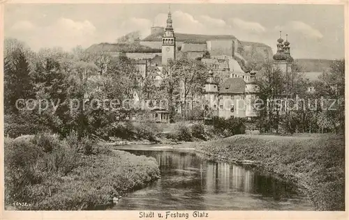 AK / Ansichtskarte 73808973 Glatz_Klodzko_Niederschlesien Stadtbild mit Festung 