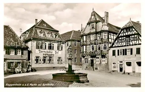 AK / Ansichtskarte  Heppenheim_Bergstrasse Marktplatz mit Brunnen und Apotheke Heppenheim_Bergstrasse