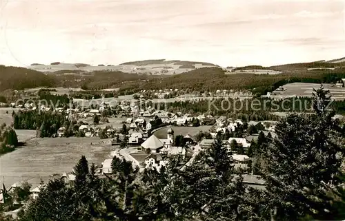 AK / Ansichtskarte  Hinterzarten Panorama Kurort im Schwarzwald Hinterzarten