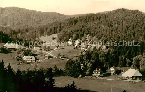 AK / Ansichtskarte  Hinterzarten Panorama Kurort im Schwarzwald Hinterzarten