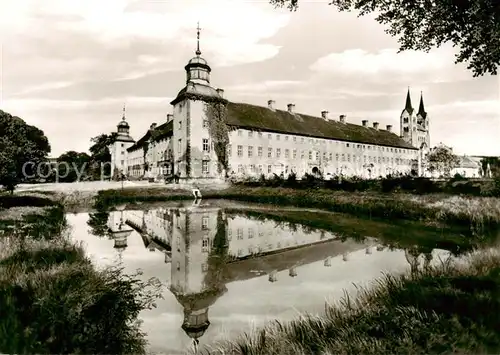 AK / Ansichtskarte  Hoexter_Weser Schloss und ehem Reichsabtei Corvey Hoexter Weser