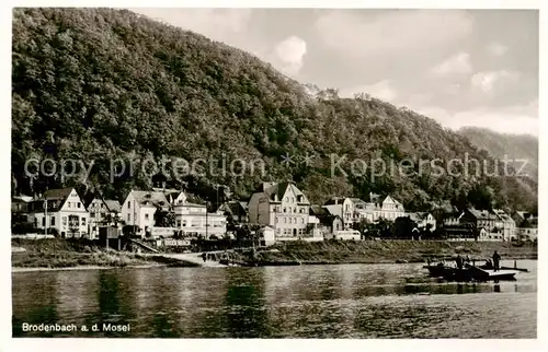 AK / Ansichtskarte 73810520 Brodenbach_Mosel Panorama 