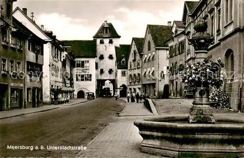 AK / Ansichtskarte  Meersburg_Bodensee Unterstadtstrasse Brunnen Stadttor Meersburg Bodensee