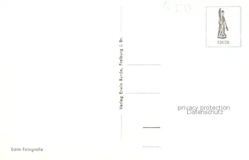 AK / Ansichtskarte  Lindau_Bodensee Reichsplatz mit Lindaviabrunnen und Hafeneinfahrt Lindau Bodensee