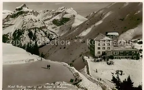 AK / Ansichtskarte Engelberg__OW Berghotel Truebsee mit Eisfeld und Hahnen Wintersportplatz Alpen 