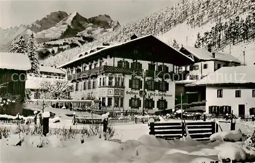 AK / Ansichtskarte  Wallgau Hotel Gasthof zur Post Blick gegen Zugspitze Wettersteingebirge Wallgau