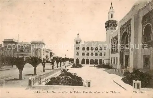AK / Ansichtskarte Sfax_Tunesie Hotel de ville le Palais Ben Ramdam et le Theatre 