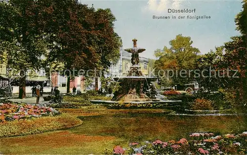 AK / Ansichtskarte 73812115 Duesseldorf Brunnen in der Koenigsallee Duesseldorf