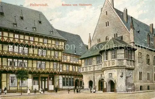 AK / Ansichtskarte  Halberstadt Rathaus vom Fischmarkt Altstadt Halberstadt