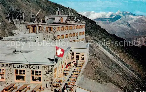 AK / Ansichtskarte Weissfluhjoch_2663m_GR Berggasthof Institut fuer Schnee  und Lawinenforschung gegen Silvrettagruppe 