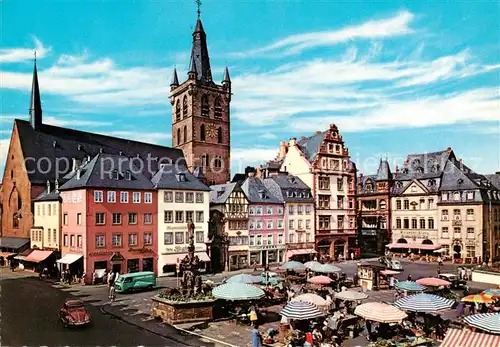 AK / Ansichtskarte 73813138 Trier Hauptmarkt mit Petrusbrunnen und St Gangolph Trier