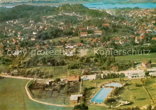 AK / Ansichtskarte  Hitzacker_Elbe Fliegeraufnahme mit Schwimmbad Hitzacker Elbe