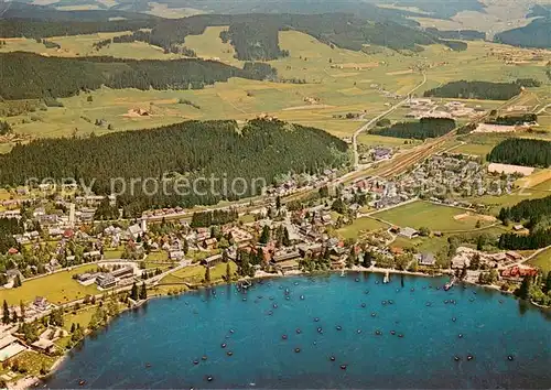 AK / Ansichtskarte 73814082 Titisee Fliegeraufnahme Titisee