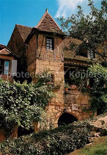 AK / Ansichtskarte Sarlat en Perigord_24_Dordogne Capitale du Perigord Noir Dansla rue Montaigne 