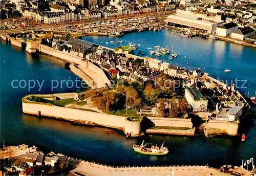 AK / Ansichtskarte Concarneau_29_Finistere La ville close Vue aerienne 