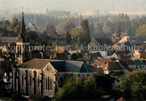 AK / Ansichtskarte Le_Bugue_24_Dordogne Les toits du village dans un cadre de verdure 