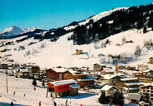 AK / Ansichtskarte Les_Gets_74_Haute Savoie Vue partielle de la station et depart du telecabine des Chavannes 
