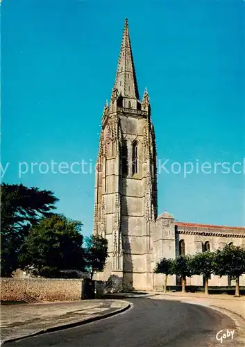 AK / Ansichtskarte Marennes_17_Charente Maritime Eglise et son clocher 