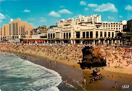 AK / Ansichtskarte Biarritz_Pyrenees_Atlantiques Le Casino et la Plage Biarritz_Pyrenees