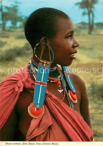 AK / Ansichtskarte 73814874 Typen_Afrika Masai Frau  Typen Afrika