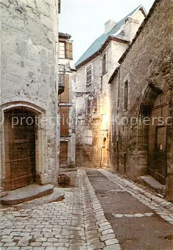 AK / Ansichtskarte Perigueux_24 La Rue du Calvaire 